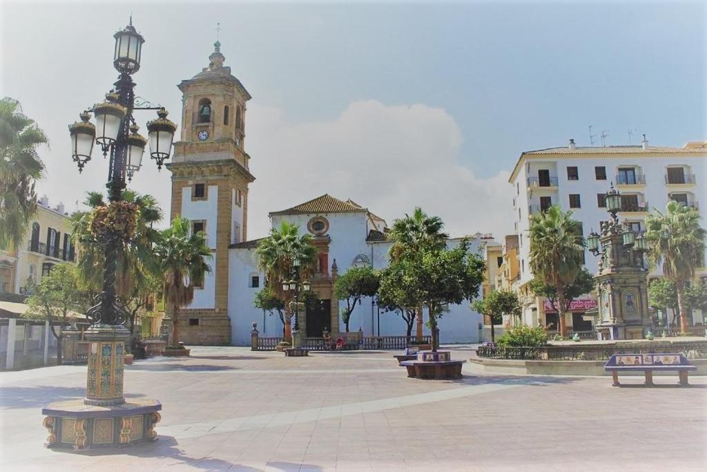 Coqueto apartamento nuevo en pleno centro de Algeciras BB Exterior foto